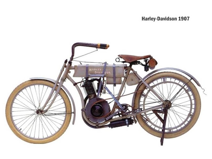 Sepeda Motor Pertama di Dunia