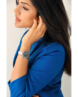 Actress Eesha Rebba New Stunning Photoshoot HD Actress Eesha Rebba New Stunning Photoshoot HD