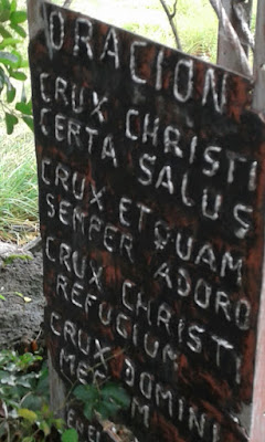 foto de la crruz del cerro mbatobi, tu esencia viajera