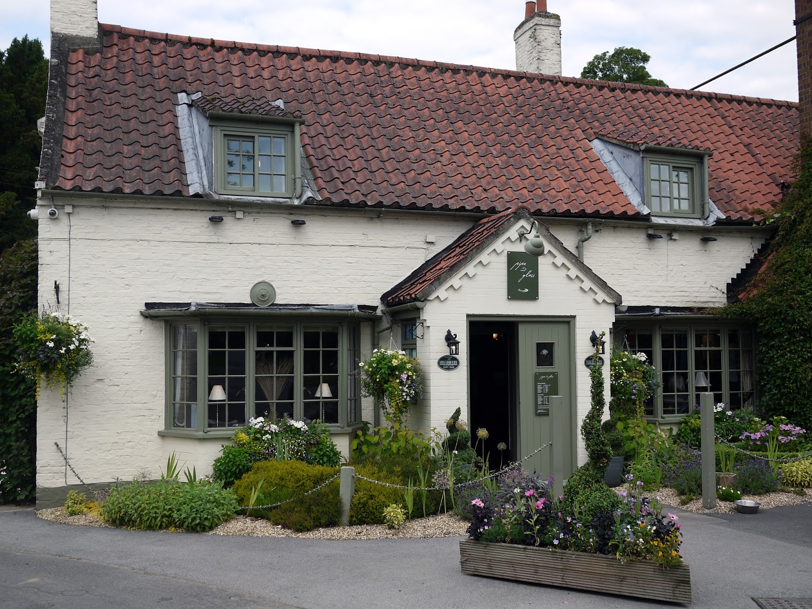 Cheese and Biscuits The Pipe and Glass, Yorkshire