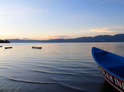 Tempat Wisata KEPULAUAN SULA yang Wajib Dikunjungi (Provinsi Maluku Utara)