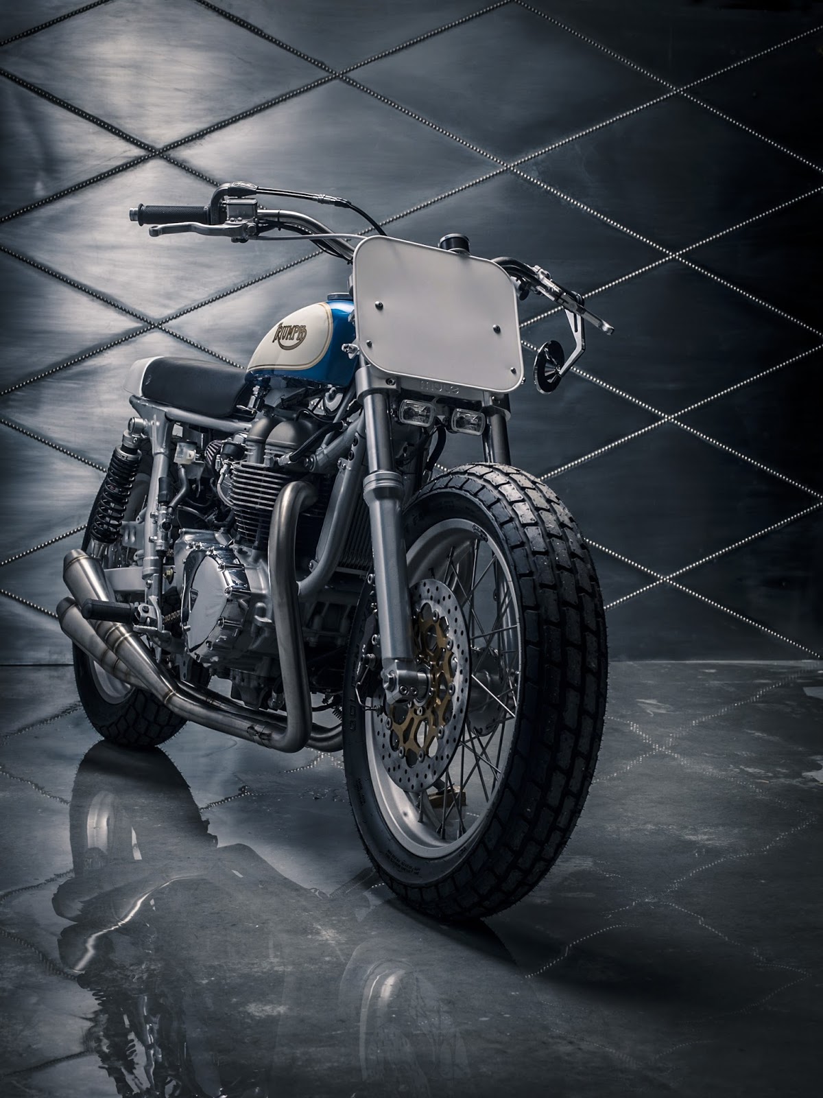 Triumph Bonneville Modified To Classic Tracker Mule Motorcycles