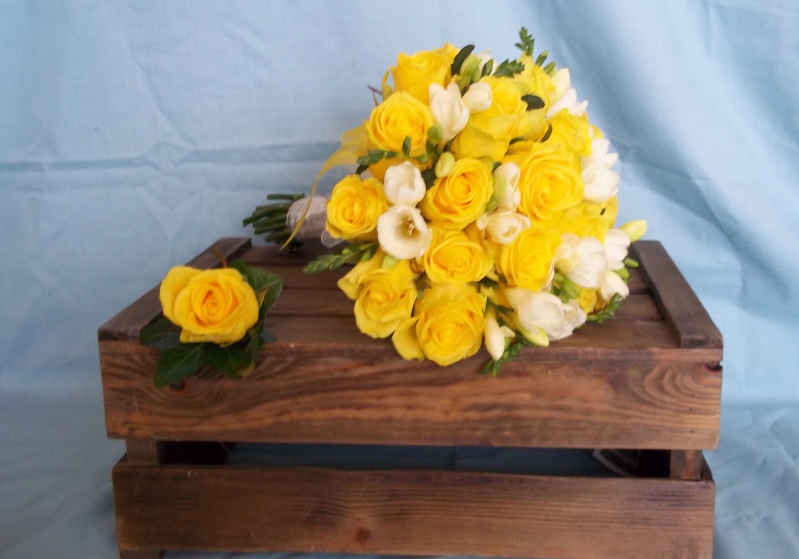 Beautiful Designs Of Bouquet For Graduation Flowers By Little