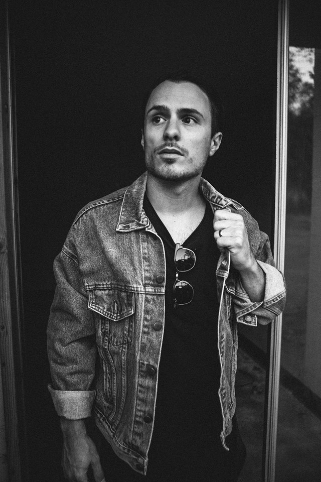 Meus Favoritos Josh Farro, exguitarrista do Paramore, apresenta seu