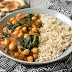 CURRIED CHICKPEAS WITH SPINACH