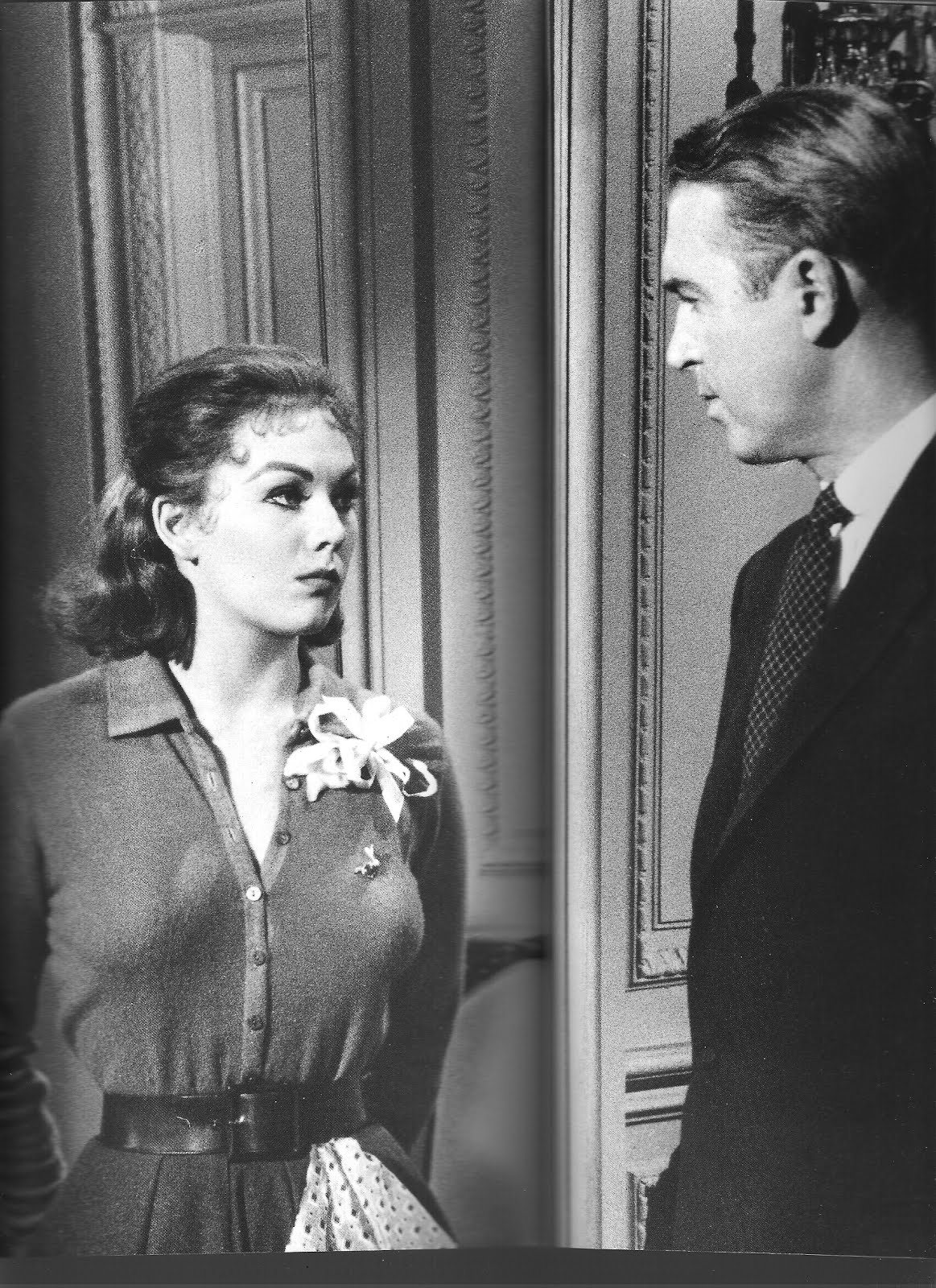 hitchcock mirror