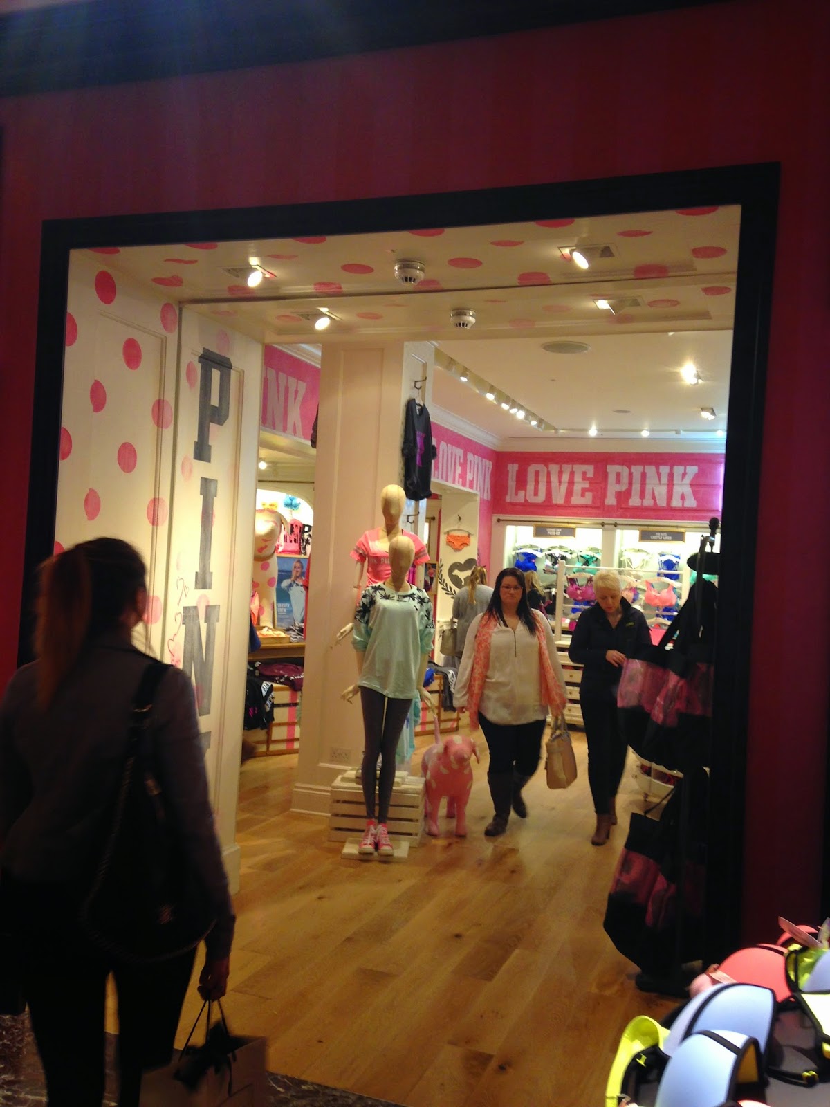 Grace Emily Retail Experiences Victoria's Secret (PINK), Trafford Centre