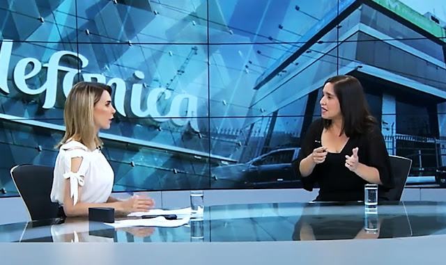 Juliana Oxenford, Silvana Castagnola Silvana Castagnola en el programa de Punto Final, denunció el encubrimiento de información al fiscal José Domingo Pérez