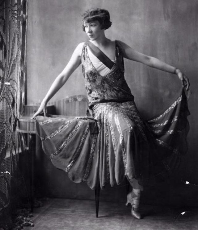 1920s: The Period of The Female Fashion Outbreak Over 90 Years Ago ...