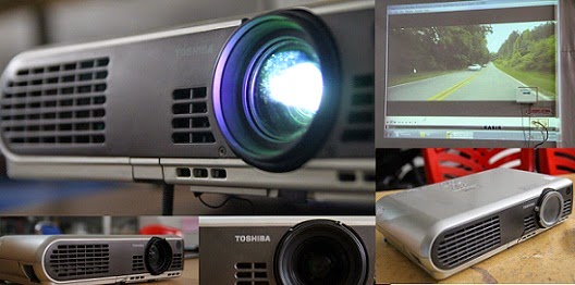 Jual proyektor Bekas Toshiba TLP-S40 harga proyektor bekas toshiba tlp-s40
