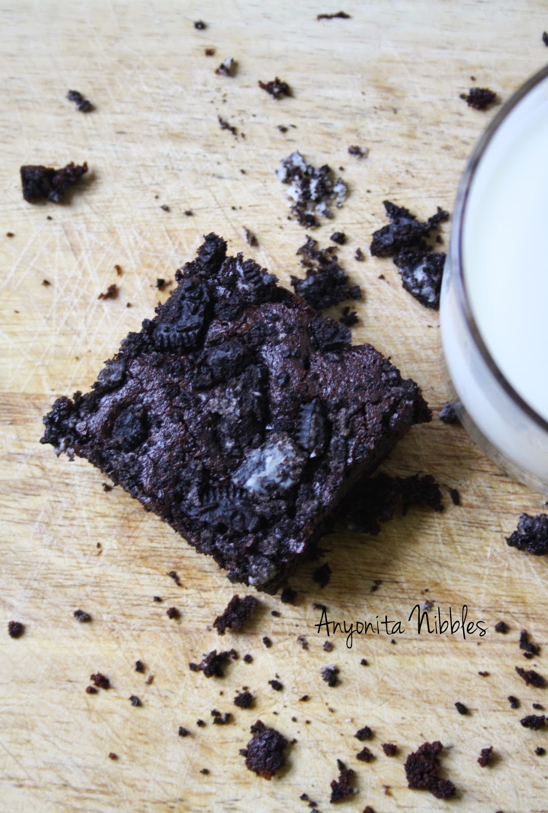 Anyonita Nibbles | Gluten-Free Recipes : Oreo Overload Brownies
