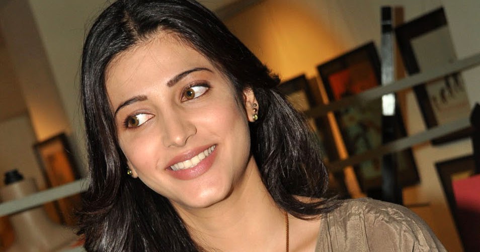 Actress Sruthi Hassan Latest Photos New Photo Gallery.