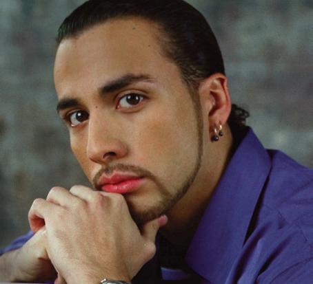 The Queen Bee Report: HAPPY BIRTHDAY HOWIE D!