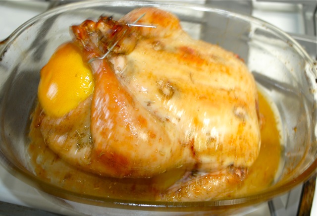 Печень цыпленка на сковороде. Курица обручальные. Мраморная курица американская. Как запечь бройлера в духовке целиком в рукаве. Вкусный и простой рецепт курицы цыплёнка запеченного в тесте.