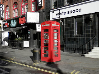 Londra cabina telefonica