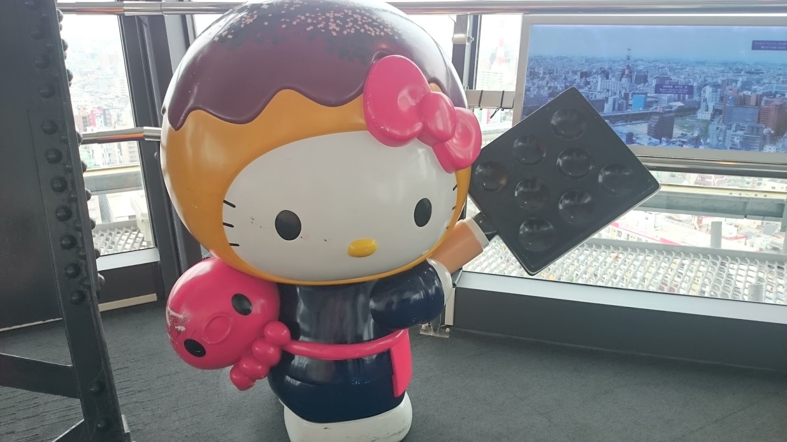 16年夏旅行 通天閣から