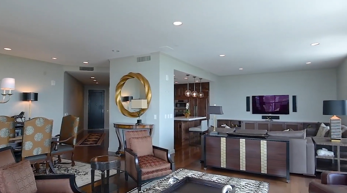 Tour 4242 Broadway, San Antonio vs. 27 Interior Design Photos