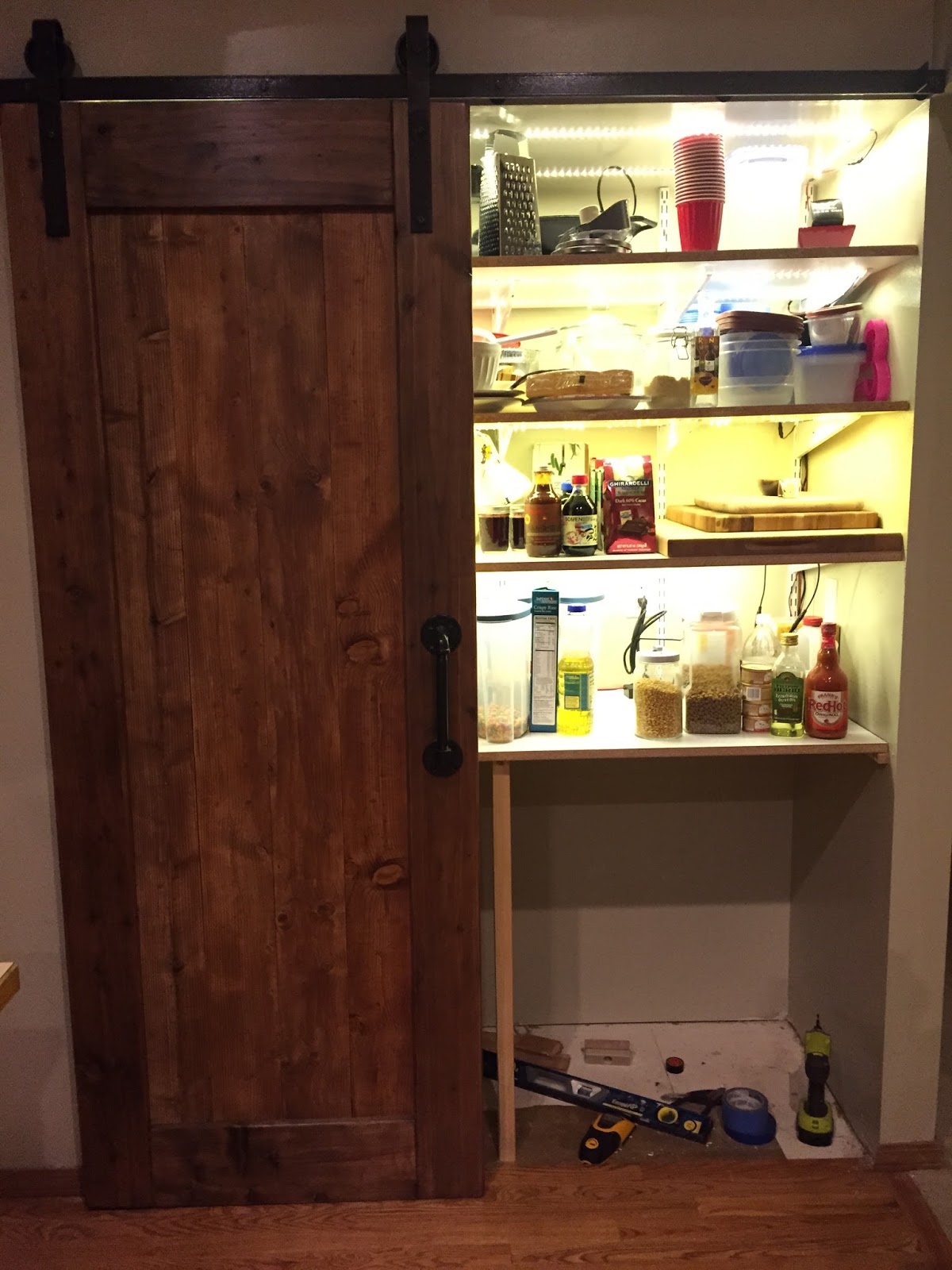 Andrew S Tech Page Arduino Controlled Automatic Led Pantry Lighting All 3 Reels Of Lighting Were Labeled The Same Warm White But One Is Definitely Not Color I Ordered Another Reel And Will Replace It When Gets