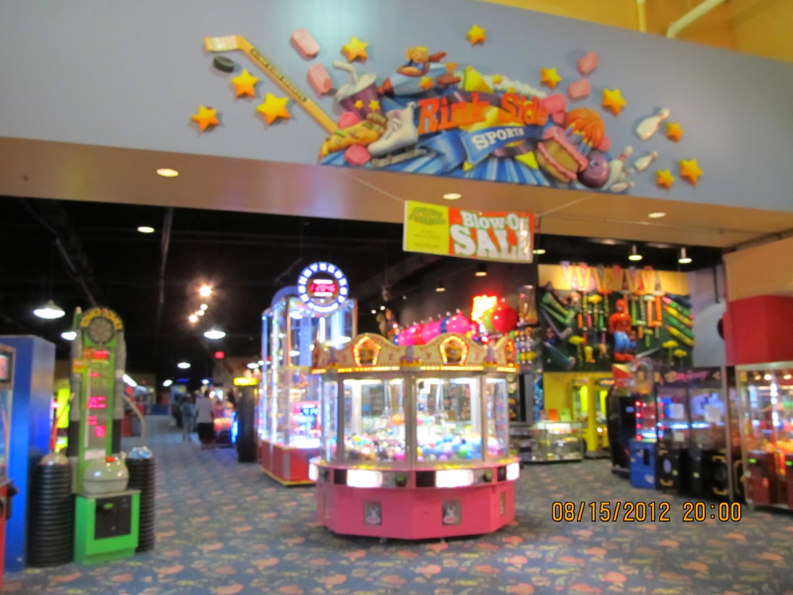 Trip to the Mall Gurnee Mills (Gurnee, IL)