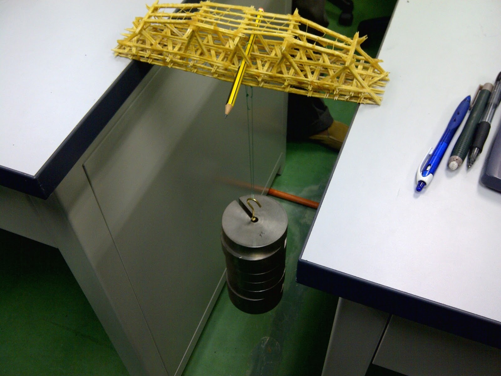 Blog Freedom Toothpick Bridge Competition