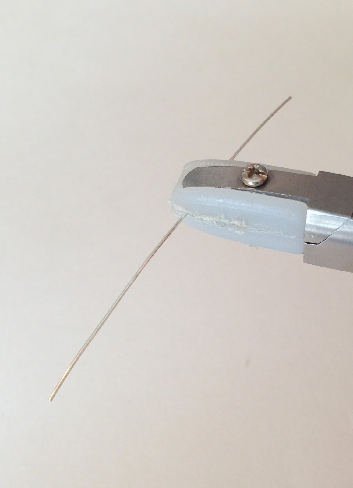 Designed by Donna D How to make kidney ear wires