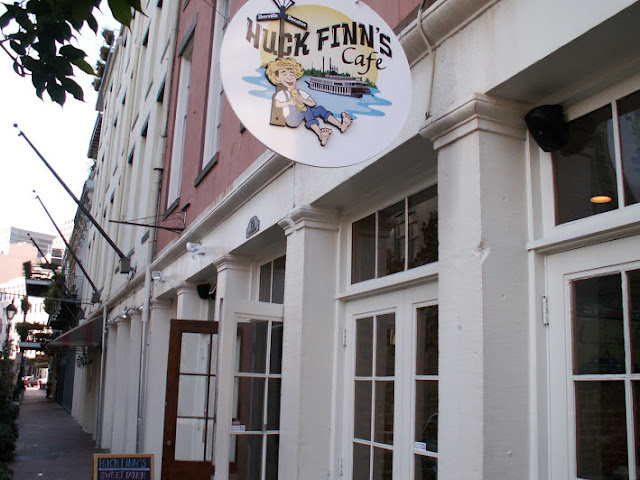 Huck Finn's Cafe New Orleans New Orleans food, Cajun food, Creole food, New Orleans restaurants