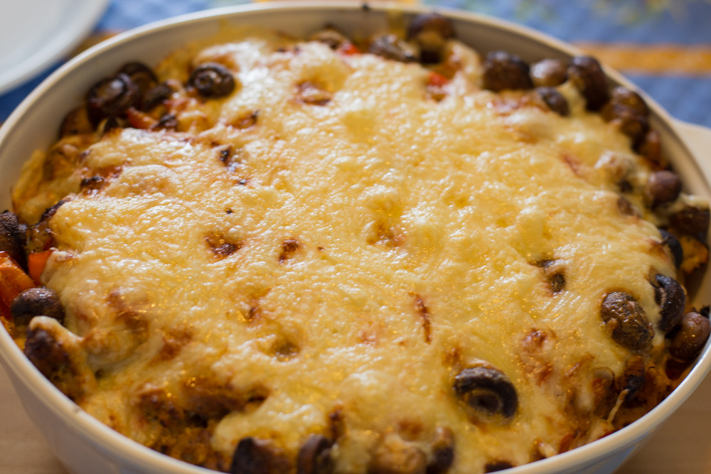 Karsten's Blog: Gyros-Nudelauflauf in Metaxasoße Karsten's Blog: Gyros-Nudelauflauf in Metaxasoße