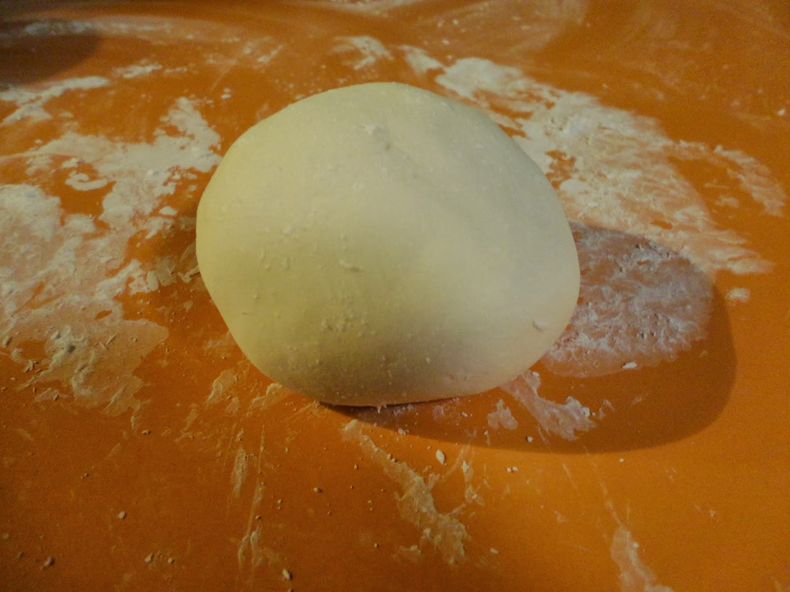 The Adventures of J and K Microwave Marshmallow Fondant