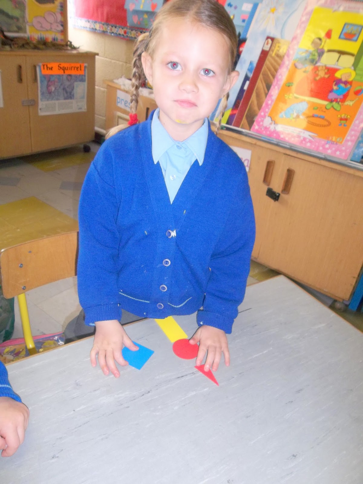 Maths Page: 2D shapes in Senior infants
