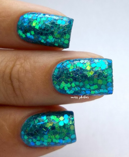 Mermaid nails