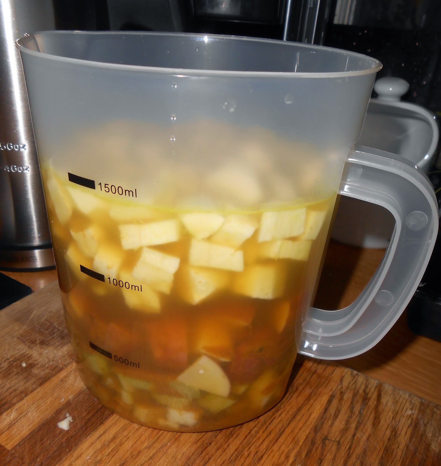 8&Ruth A Soup Maker recipe spicy parsnip soup