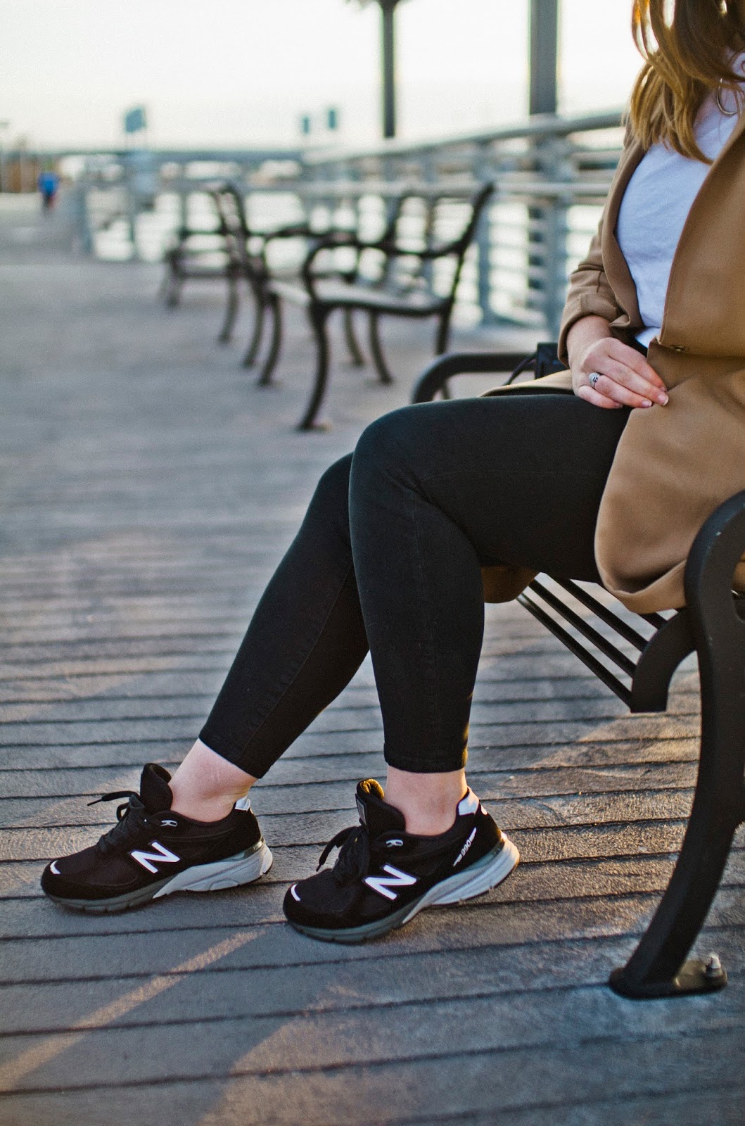 New Balance 990v4