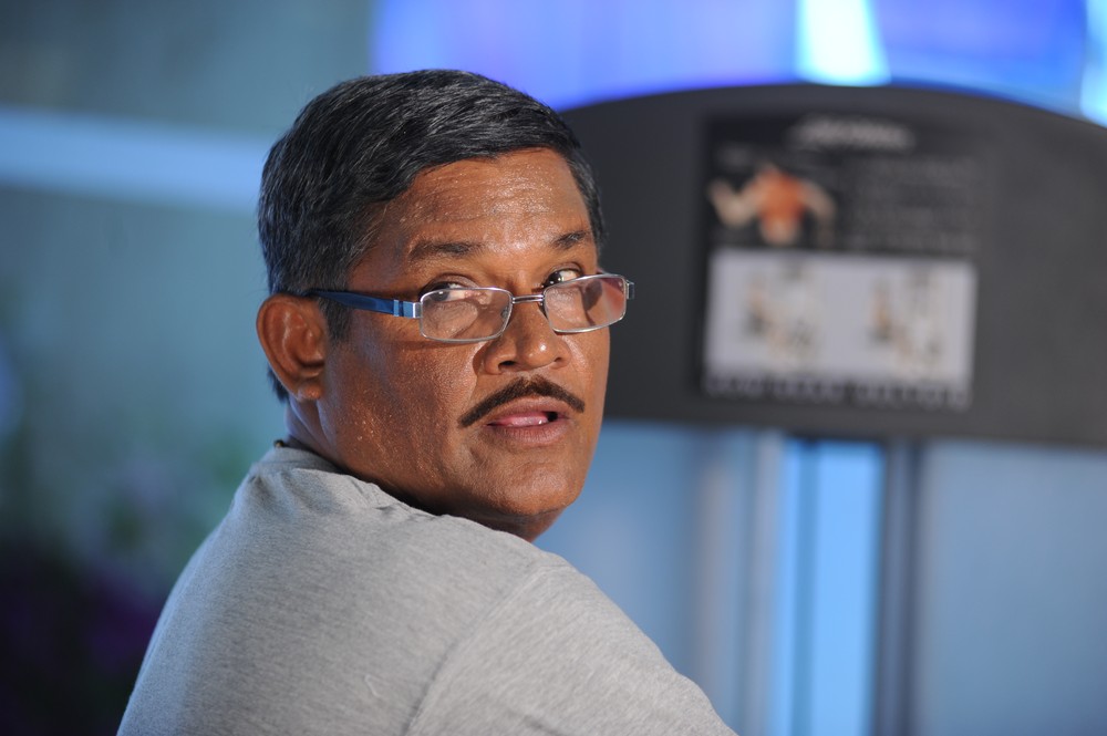 актер муззамиль бхарани. индийский актер таникелла бхарани. индийский актер таникелла бхарани. бхарани. индийский актер таникелла бхарани.