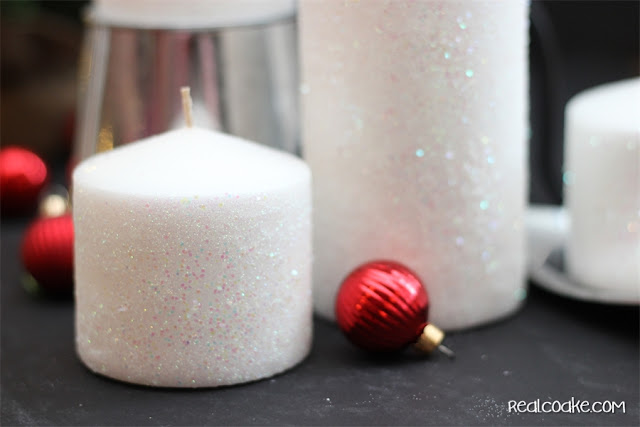 Tutorial on home to make a glitter candle. Easy #DIYHomeDecor from #RealCoake Tutorial on home to make a glitter candle. Easy DIY Home Decor from #RealCoake