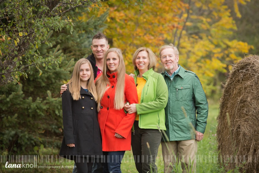 naturally posed fall family photograph Kingston photography