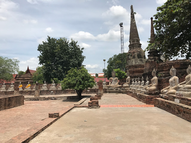  Wat Yai chai mongkhol