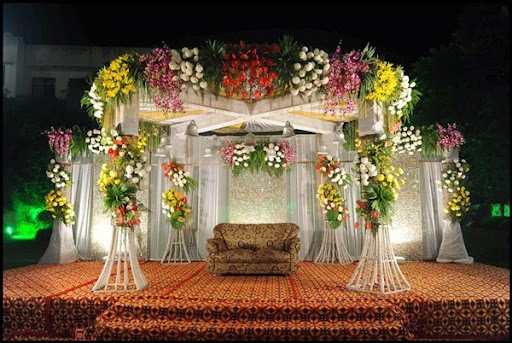 Trend Model Rangkaian Bunga Pernikahan Modern 2017-2018 | Tren Model