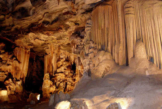 Cavernas Cango – África do Sul