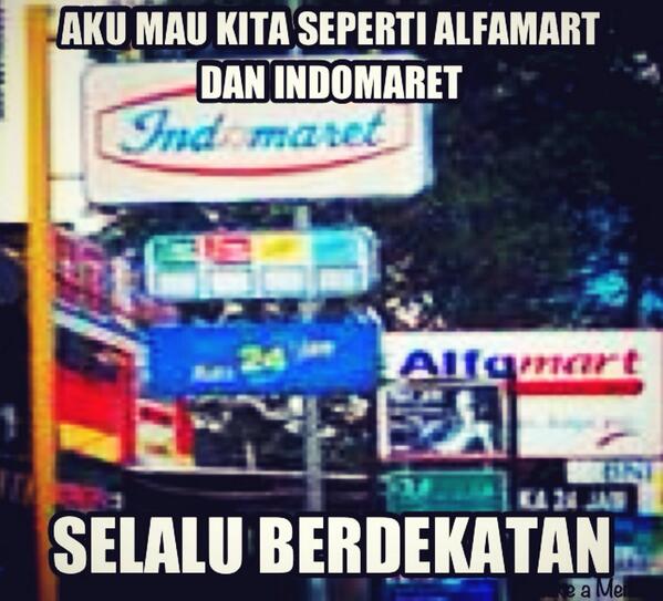 Kumpulan Meme Indomaret vs Alfamart yang Dijamin Bikin Ngakak