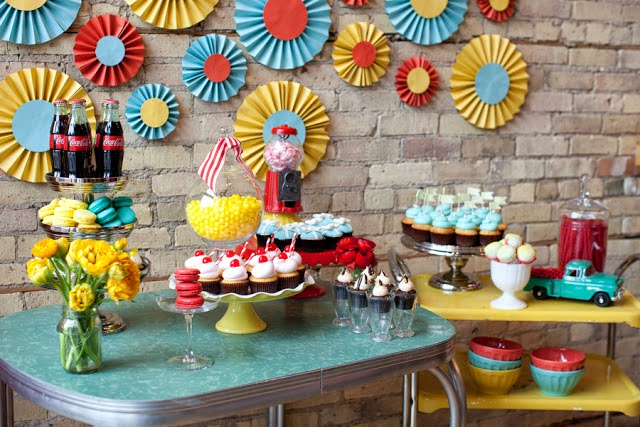 Candybar Anos 50 Con Toques Pop Mis Secretos De Boda Events