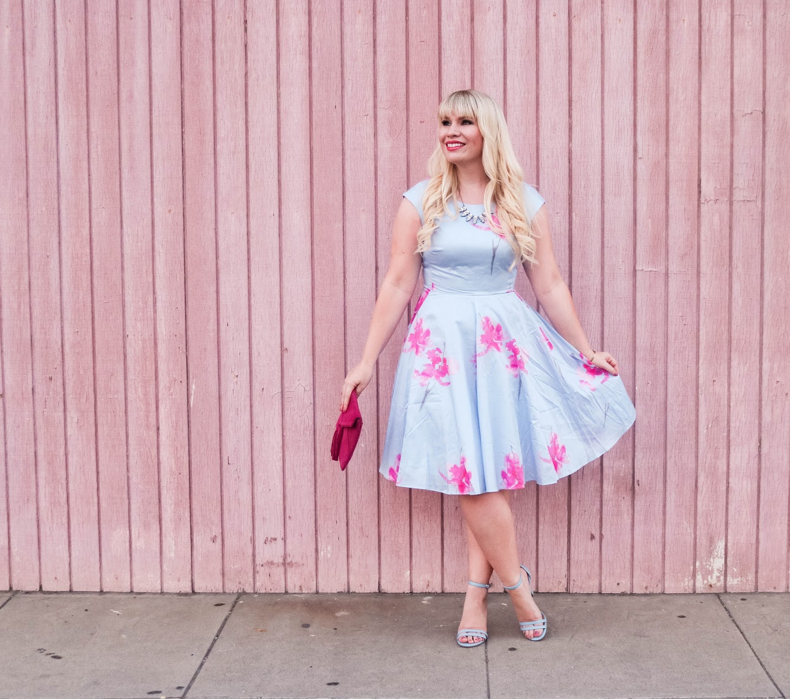 5 Reasons Why I Love Wearing Dresses