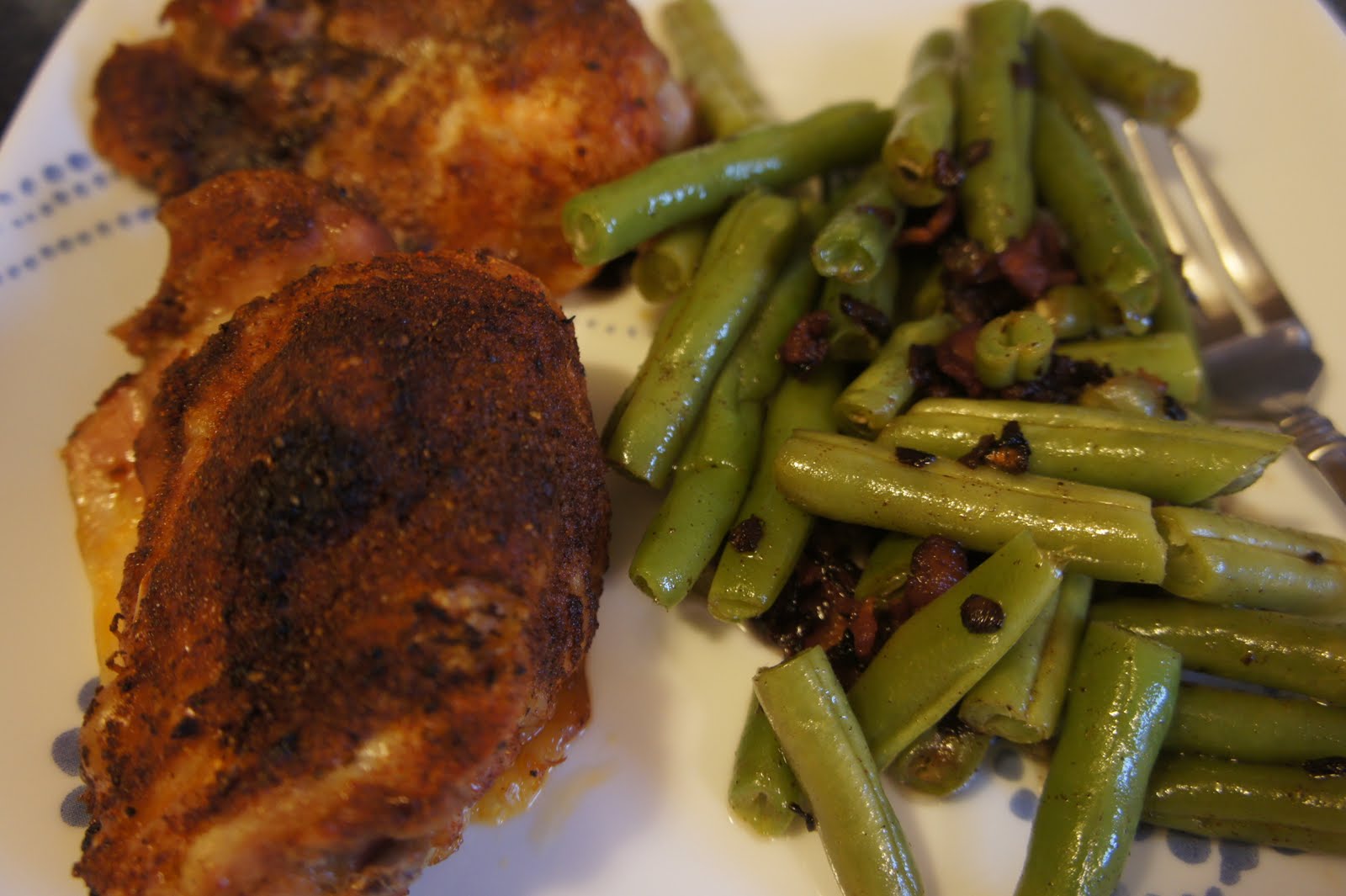 Kicking Carbs to the Curb: Cheap Low Carb Dinner: Chicken Thighs and