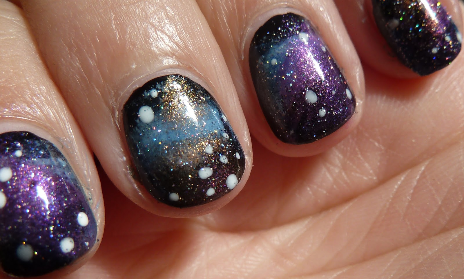actually wanted to do a galaxy nail tutorial for a while when i 