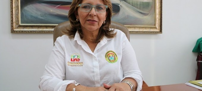 Atención: Capturada Ana de Dios Tarazona, Secretaria de Educación de Santander