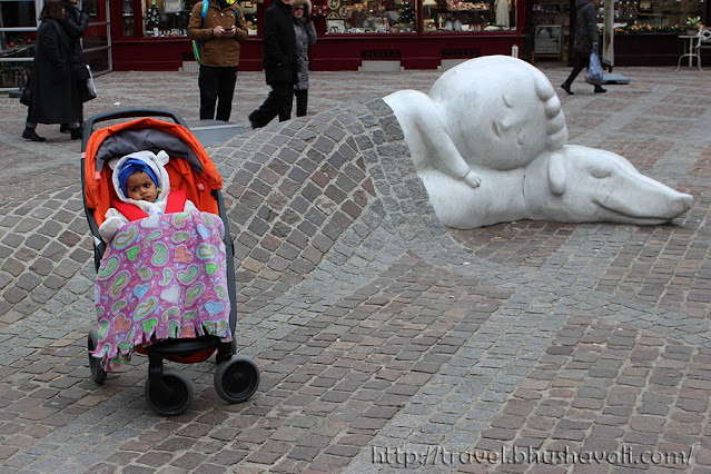 Free things to do in Antwerp Nello and Patrache statue