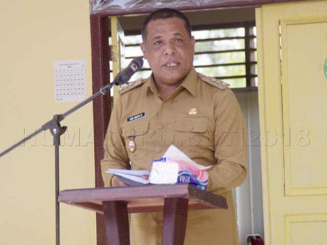 Abdul Mukti Keliobas Buka Seleksi CPNS di SBT Abdul Mukti Keliobas Buka Seleksi CPNS di SBT