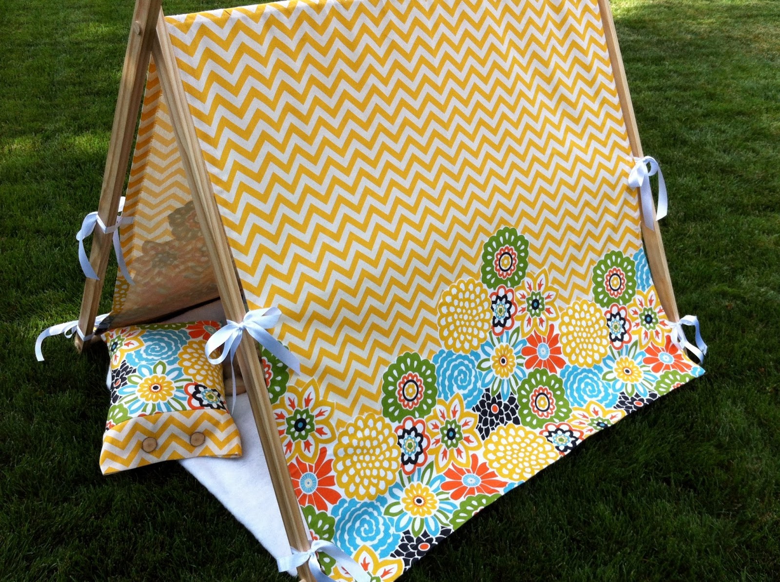 Just Another Hang Up: Child's Play Tent Tutorial...
