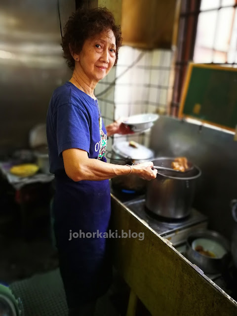 Johor Bahru Kedai Kopi Malaysian Bak Kut Teh 馬來西亞人民茶室 ⭐⭐⭐⭐✱ Malaysian-Bak-Kut-Teh-馬來西亞人民茶室