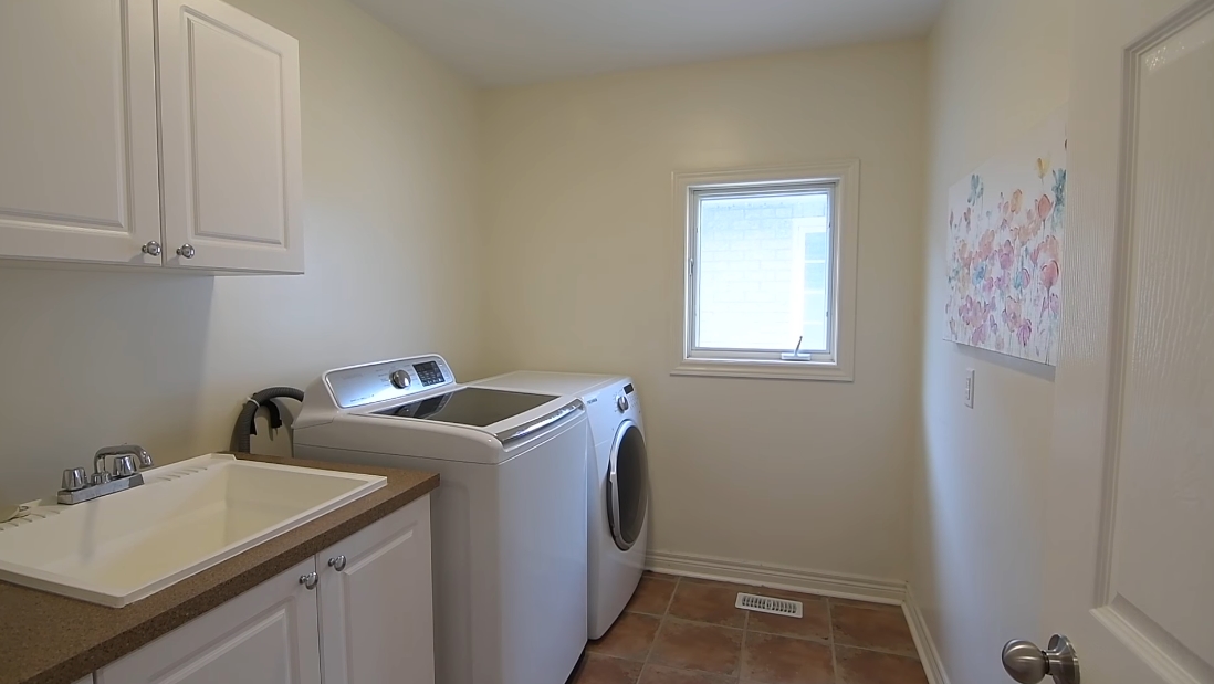 23 Interior Design Photos vs. 38 Stammers Dr, Ajax, ON Luxury Home Tour