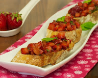 Bruschetta de Morango Bruschetta de Morango (vegana)